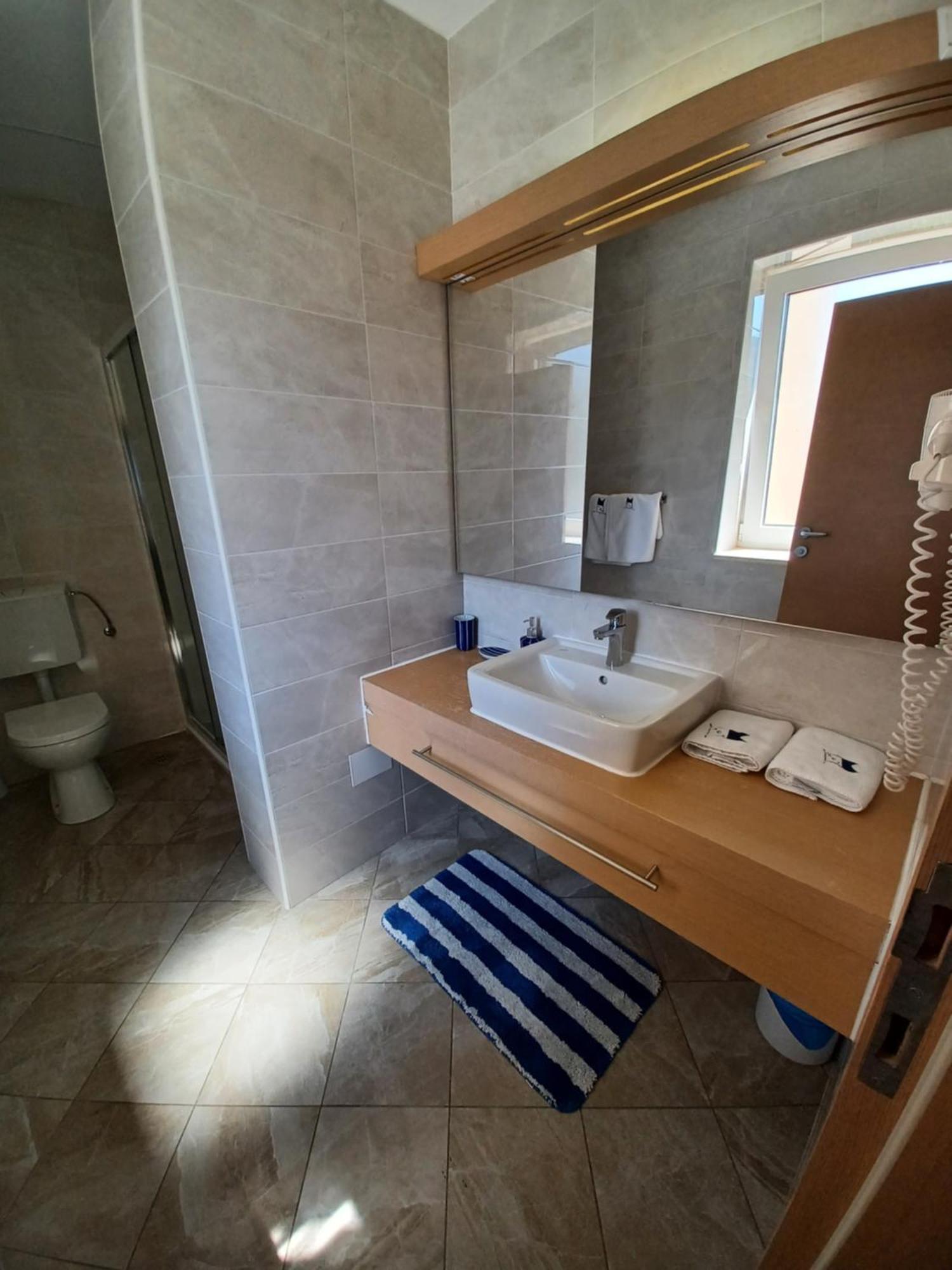 Apartment Aci Marina Cres Eksteriør bilde