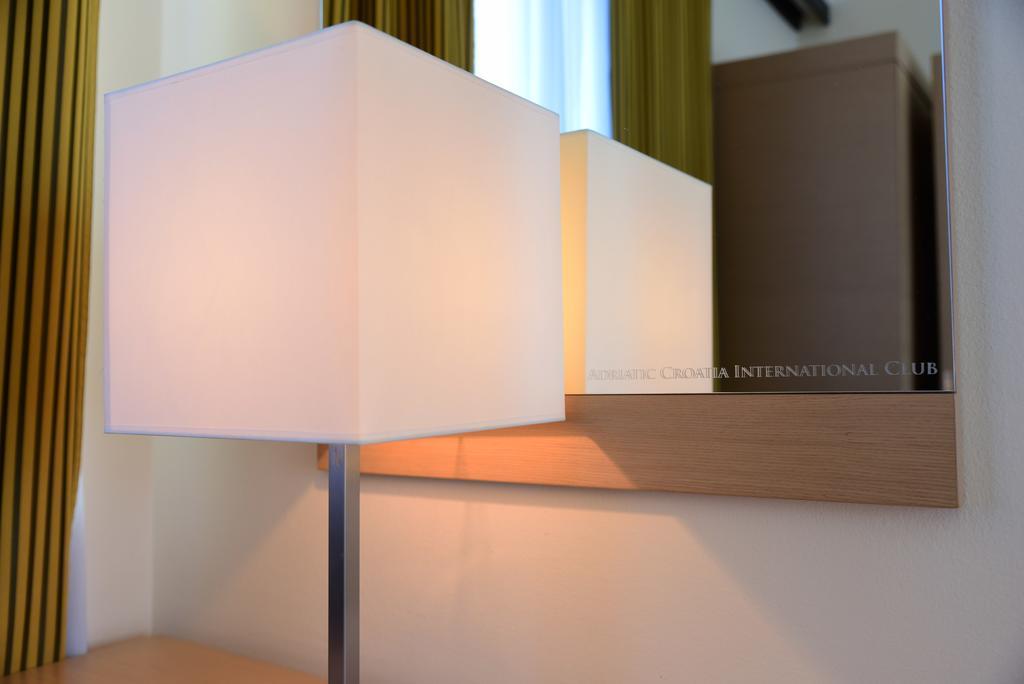 Apartment Aci Marina Cres Eksteriør bilde