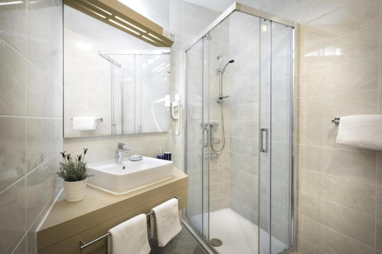 Apartment Aci Marina Cres Eksteriør bilde