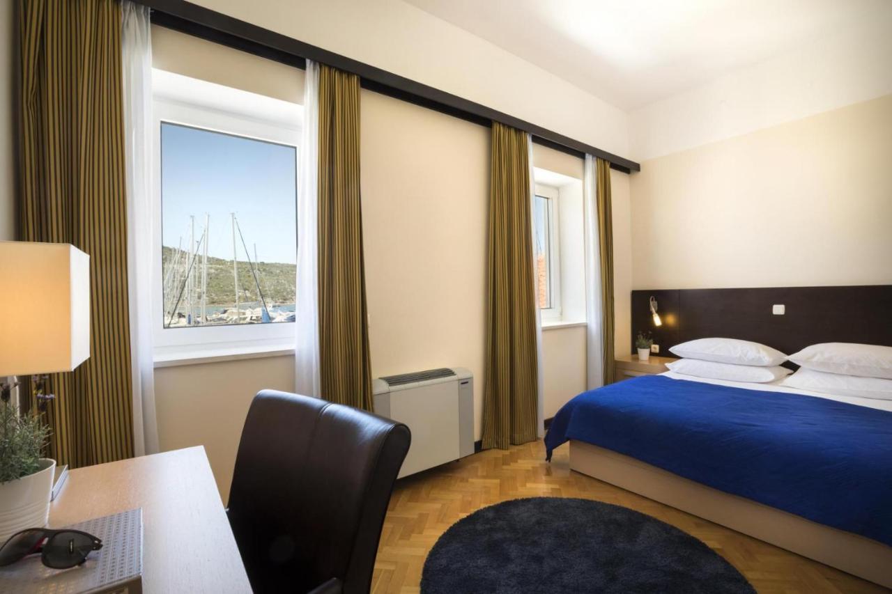 Apartment Aci Marina Cres Eksteriør bilde