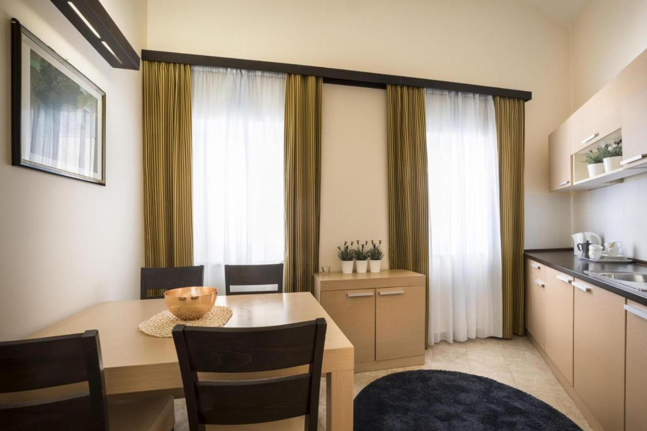Apartment Aci Marina Cres Eksteriør bilde