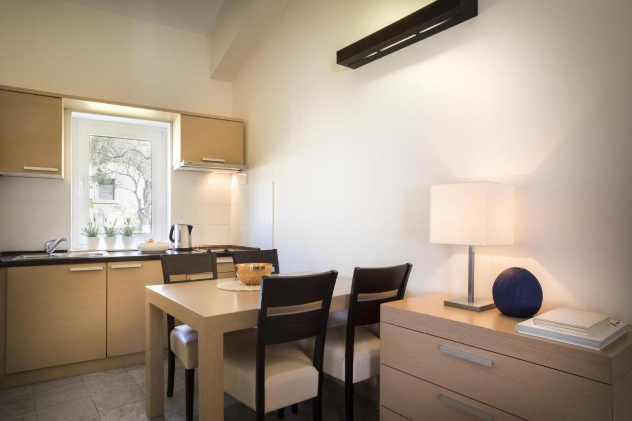 Apartment Aci Marina Cres Eksteriør bilde