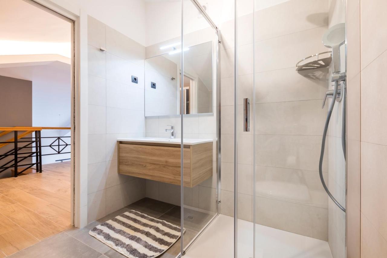 Apartment Aci Marina Cres Eksteriør bilde