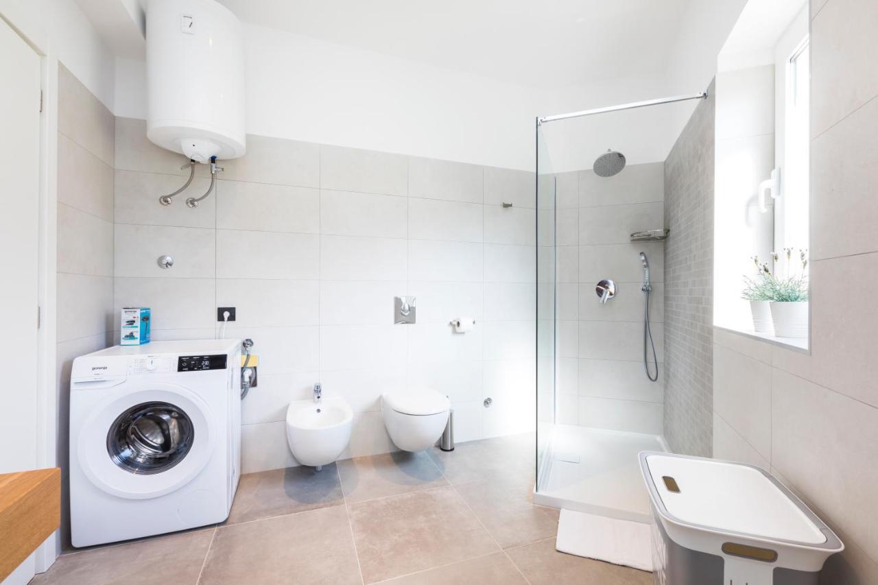 Apartment Aci Marina Cres Eksteriør bilde