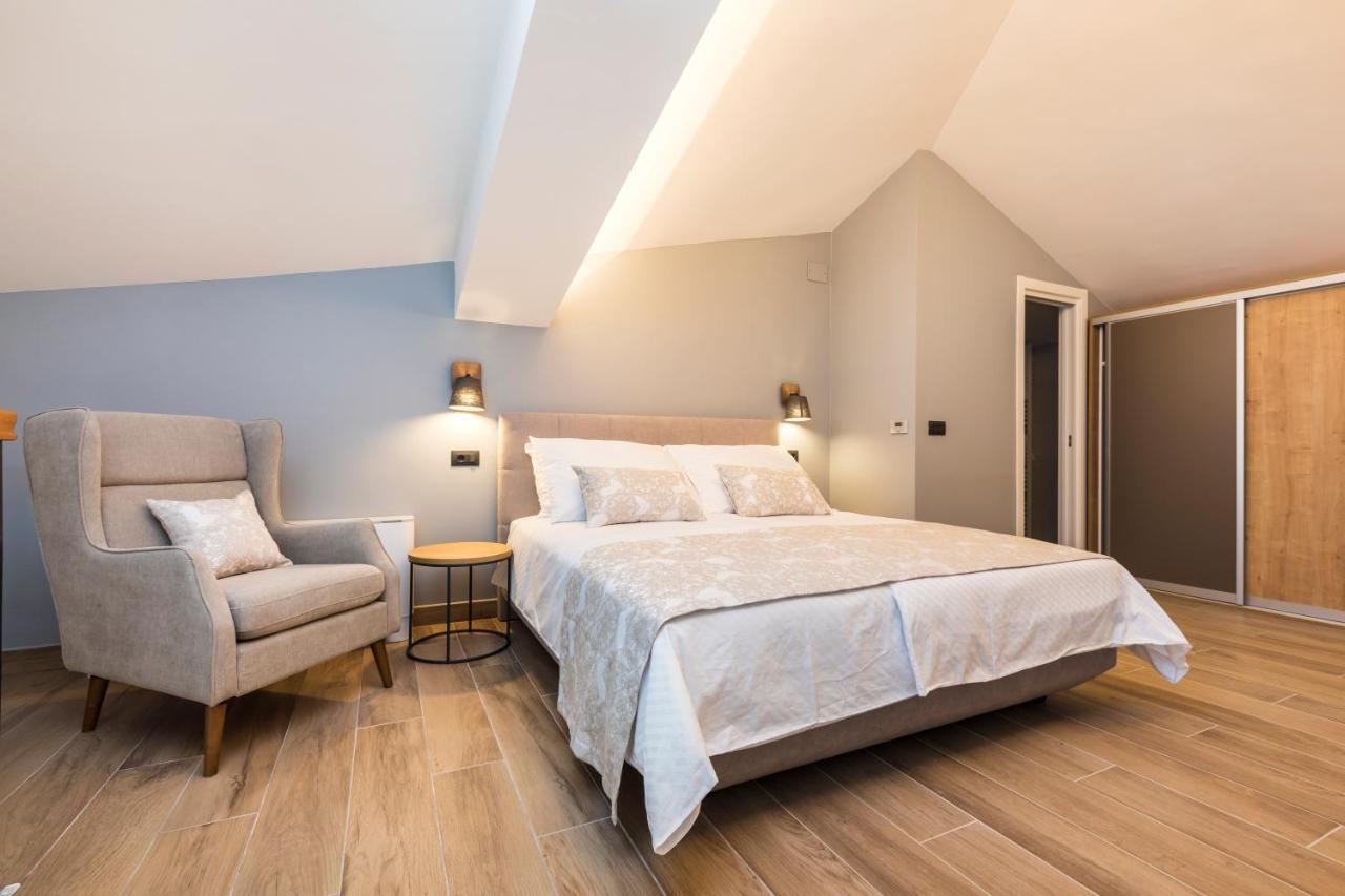 Apartment Aci Marina Cres Eksteriør bilde